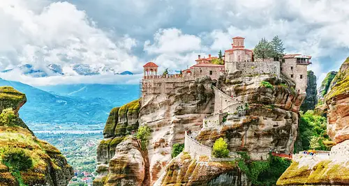 12 Days Southern Europe: Croatia, Montenegro & Ancient Greece | G Adventures 18-35's