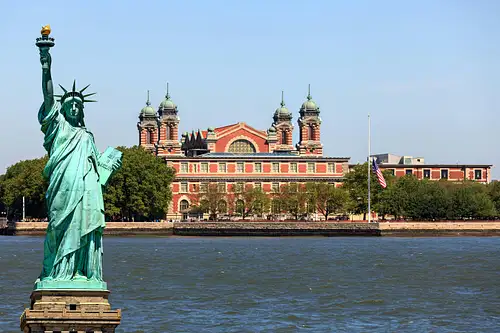 Statue of Liberty & Ellis Island VIP Guided Experience