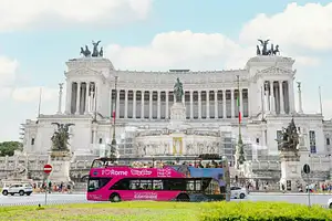 Hop-on Hop-off Panoramic Tour of Rome | 48-Hour pass