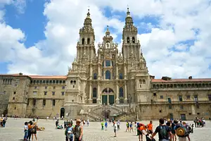 Santiago de Compostela Full Day Tour With Lunch