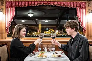 Hungarian Dinner with Danube River Cruise | Tour with meal