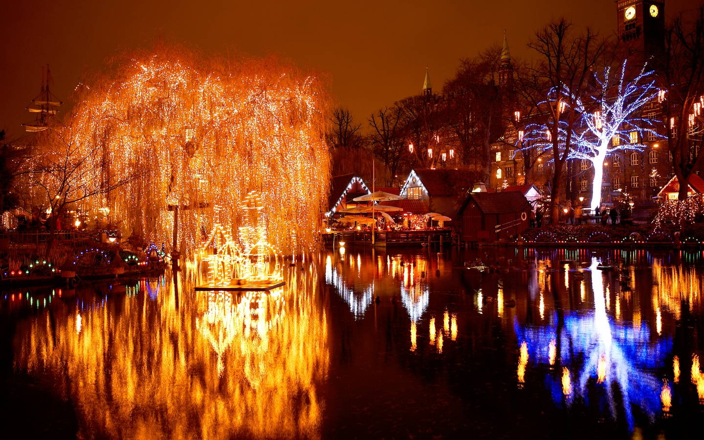 Christmas in Tivoli - Tivoli Lake
